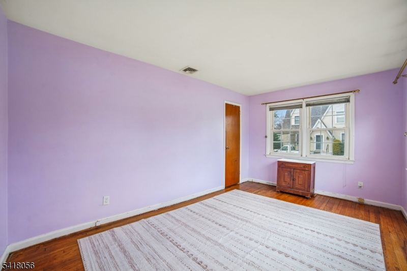 284 Madison Ave