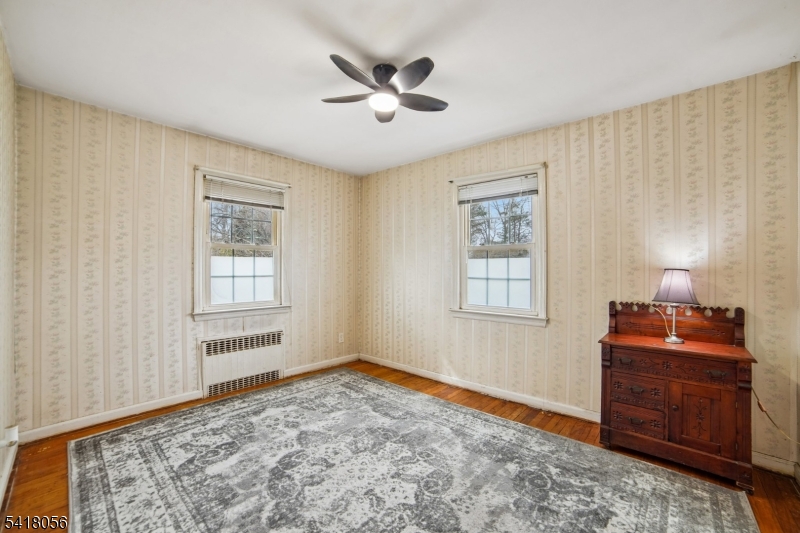 284 Madison Ave