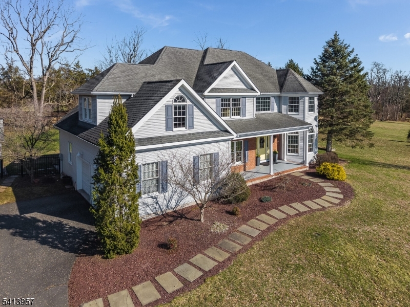 4 Cheshire Ct