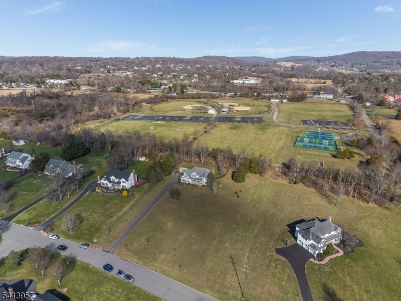 4 Cheshire Ct