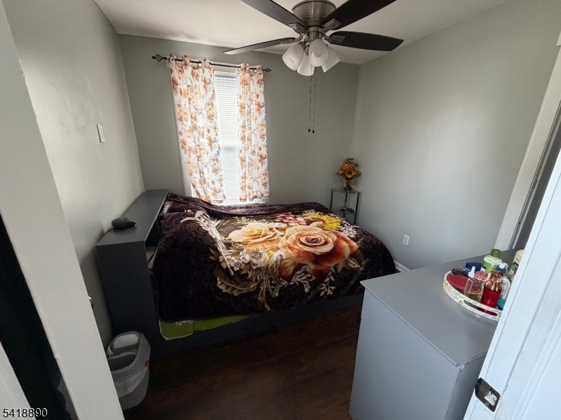 41 N 11Th St