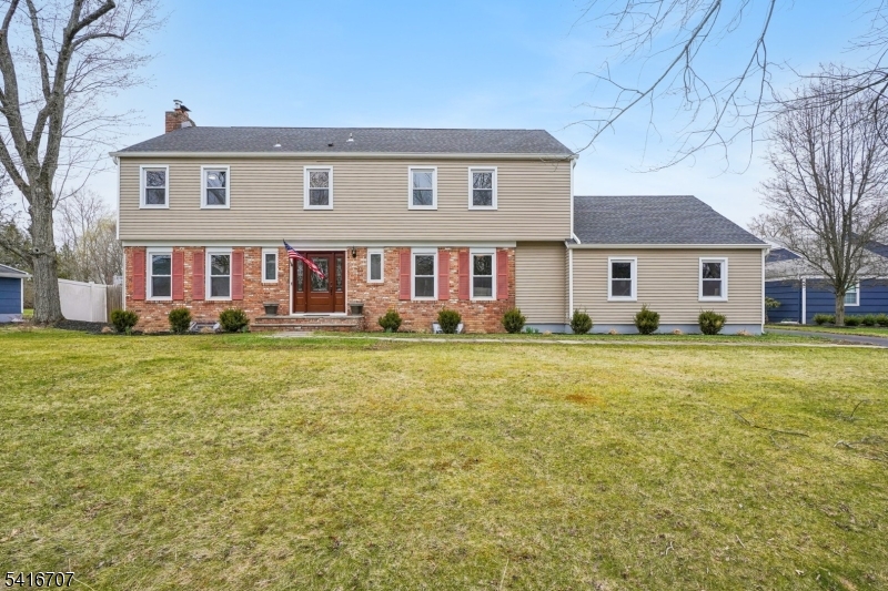 18 Juniper Way