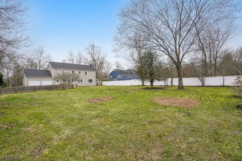 18 Juniper Way