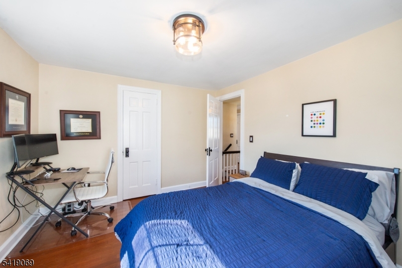 68 Newman Ave