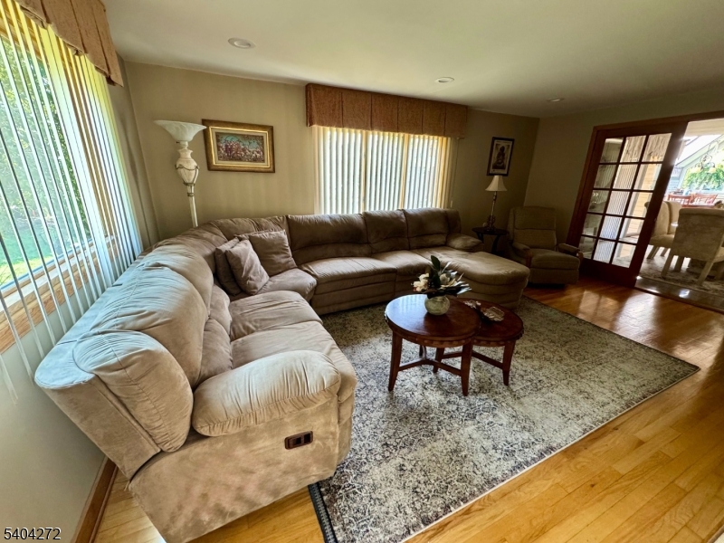 507 Stalevicz Ln