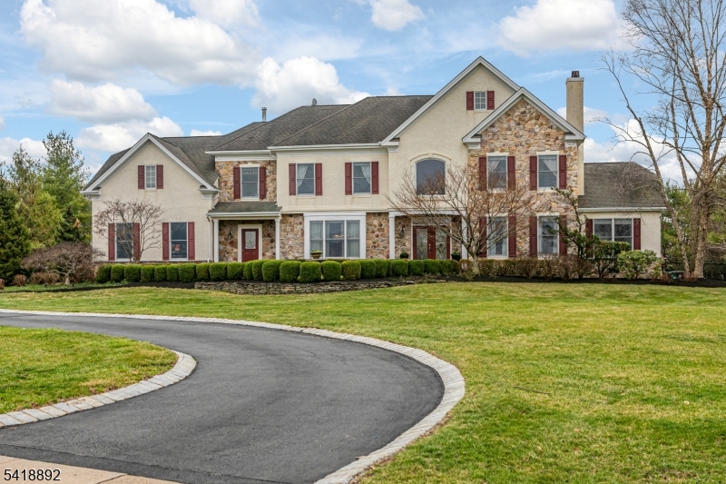 47 Van Zandt Rd
