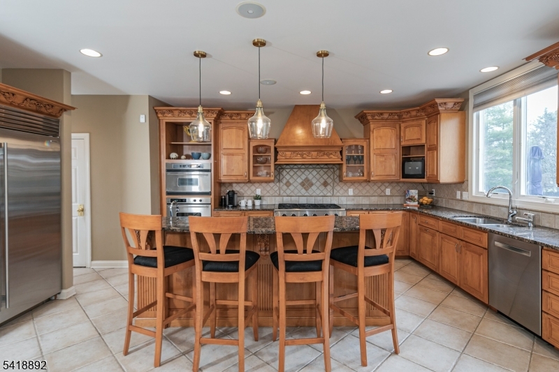 47 Van Zandt Rd