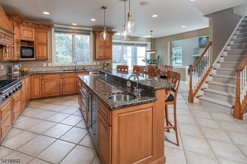 47 Van Zandt Rd
