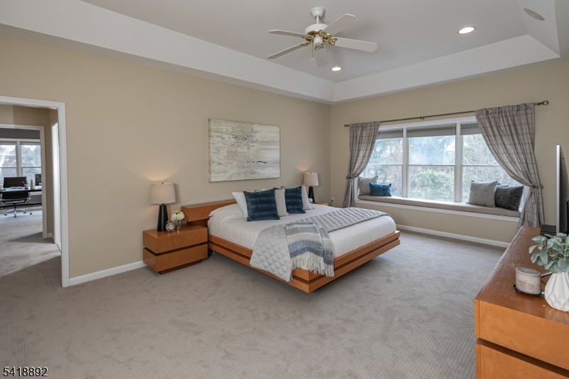 47 Van Zandt Rd