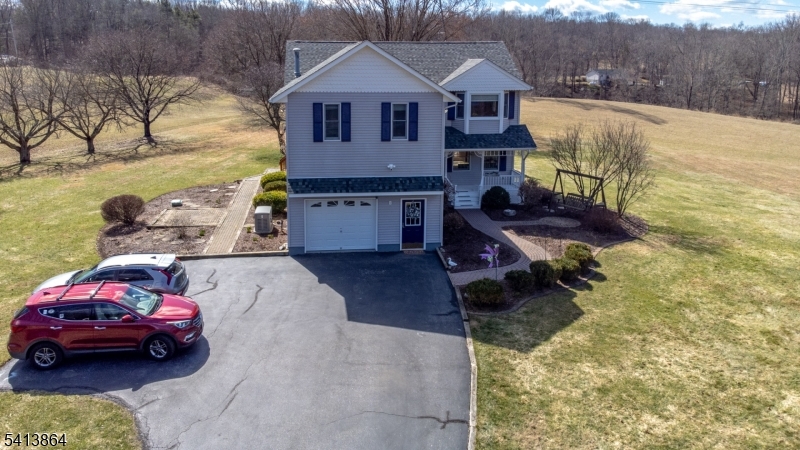 27 Old Middleville Rd