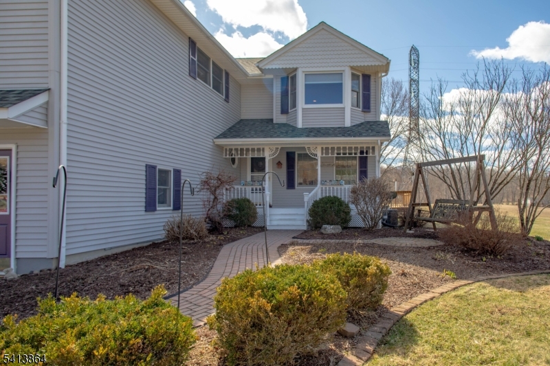 27 Old Middleville Rd