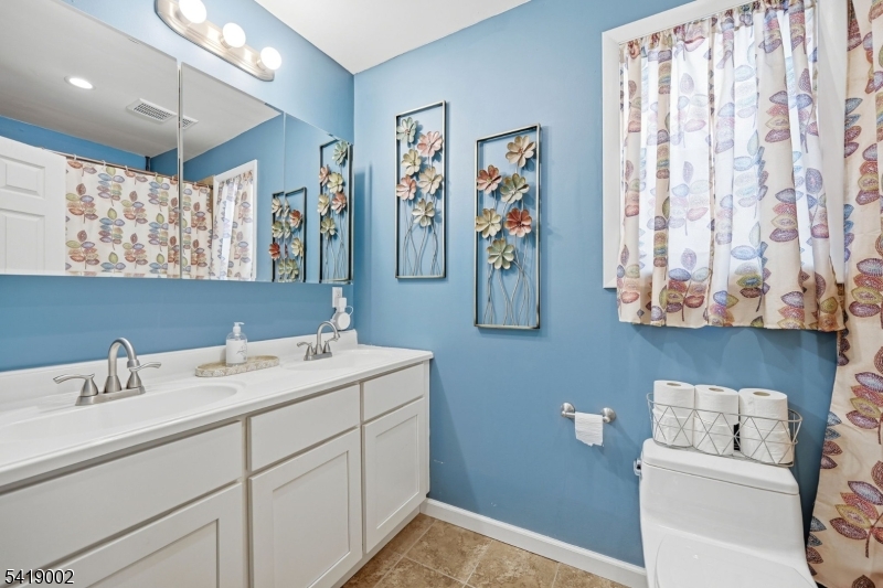5 Chestnut Ave
