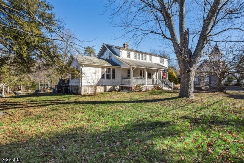 502 Spring Valley Rd