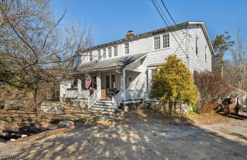502 Spring Valley Rd