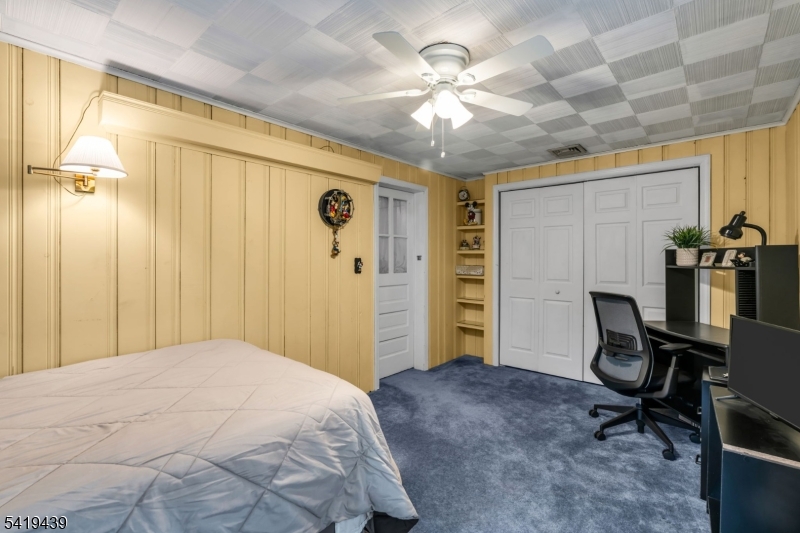 40 Highfield Ln