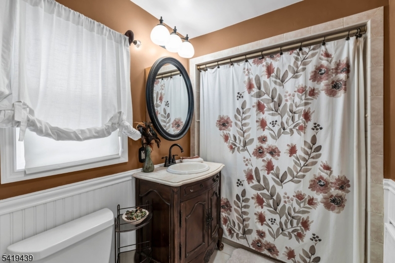 40 Highfield Ln