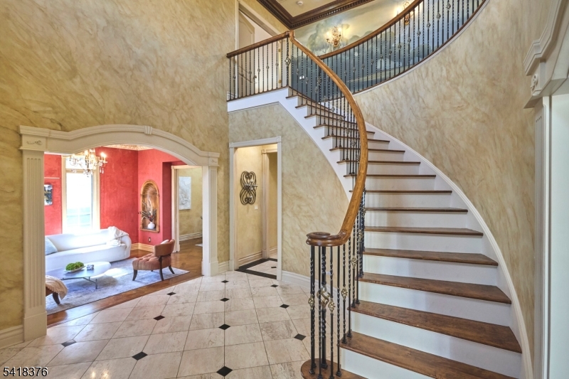 15 Michelle Way