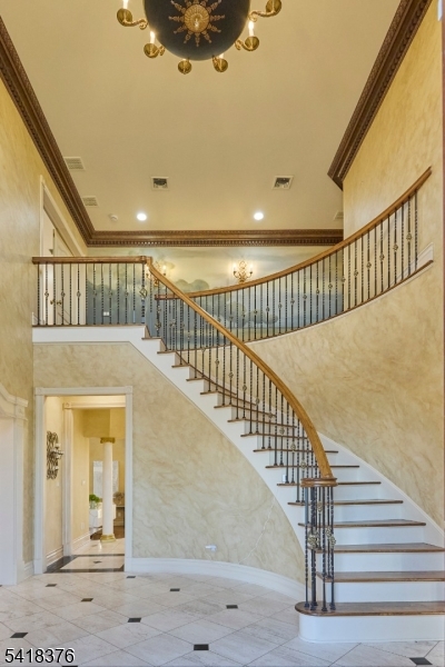 15 Michelle Way