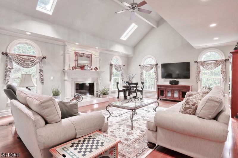 34 Crocker Mansion Dr