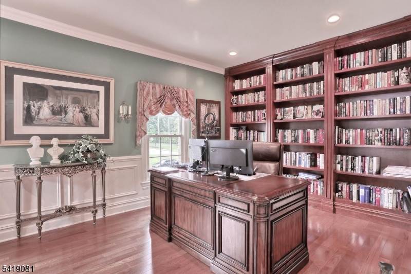 34 Crocker Mansion Dr