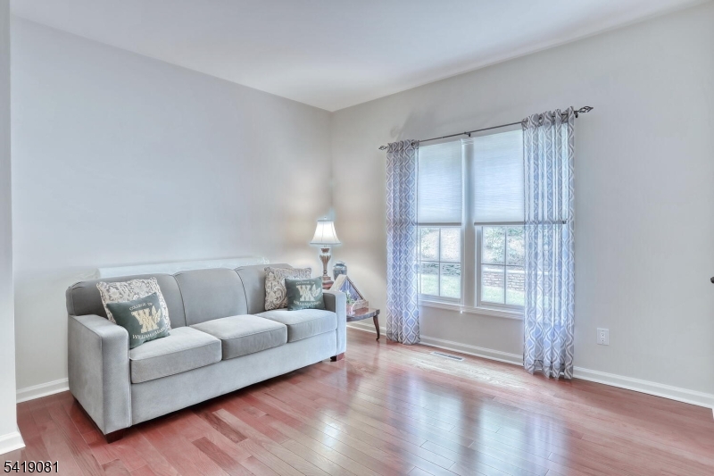 34 Crocker Mansion Dr