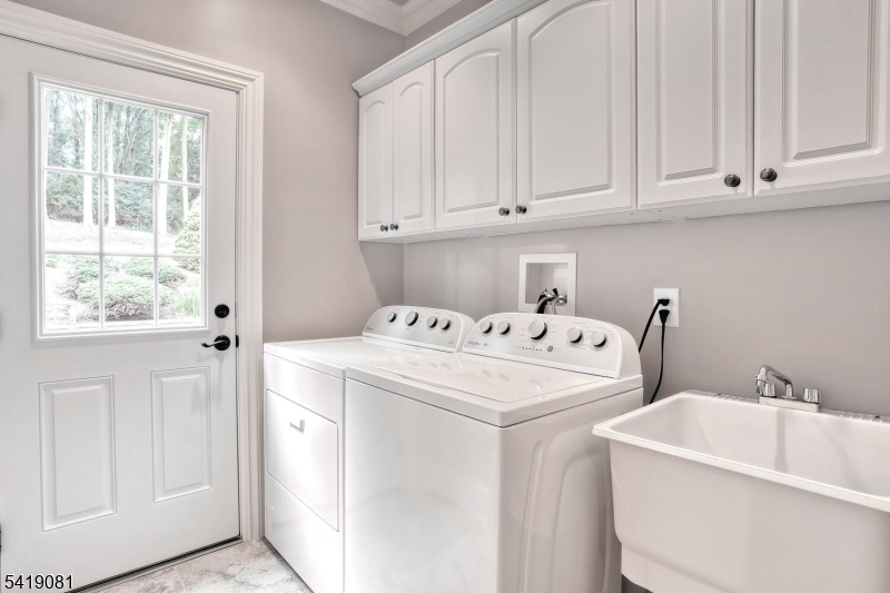 34 Crocker Mansion Dr