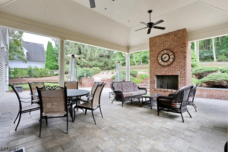 34 Crocker Mansion Dr