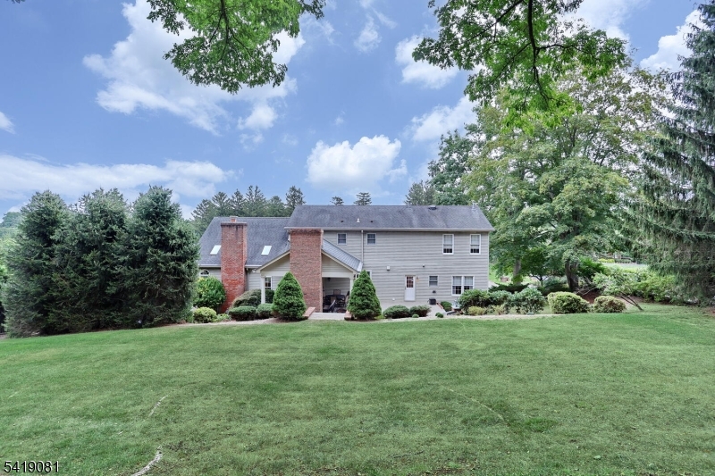 34 Crocker Mansion Dr