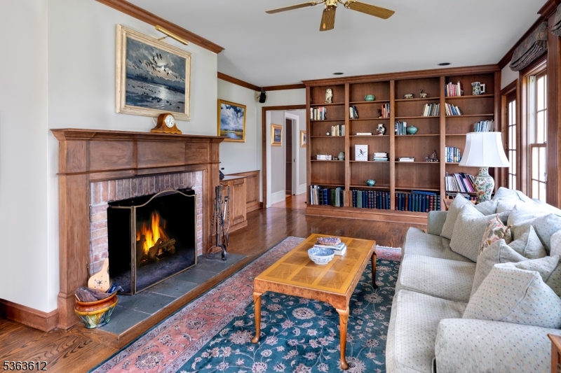 122 Bedens Brook Rd