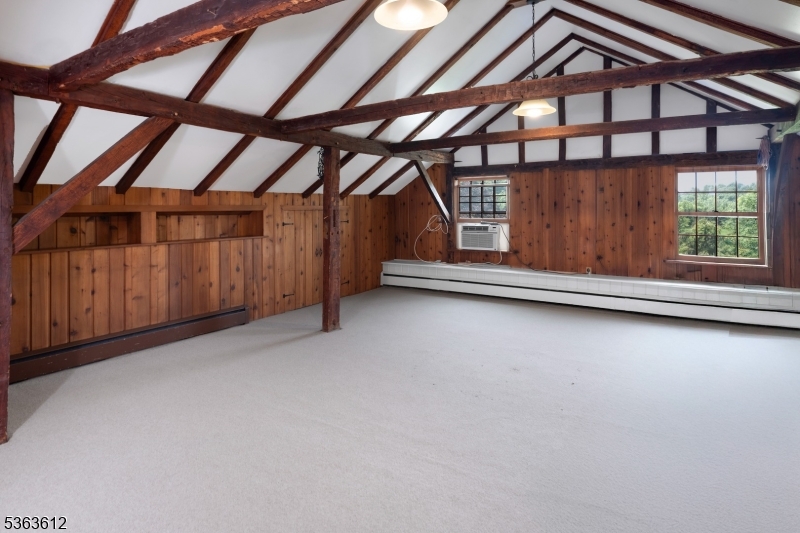 122 Bedens Brook Rd