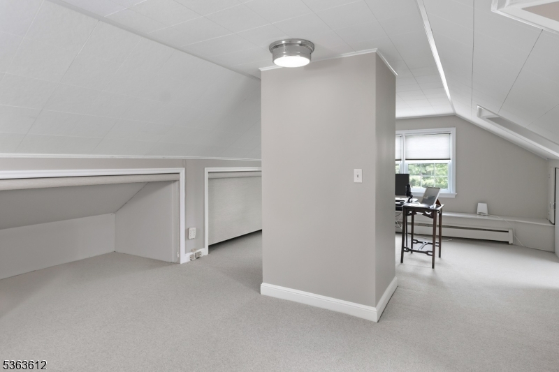 122 Bedens Brook Rd