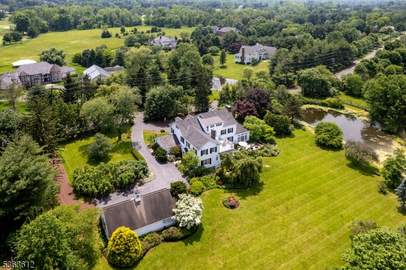 122 Bedens Brook Rd