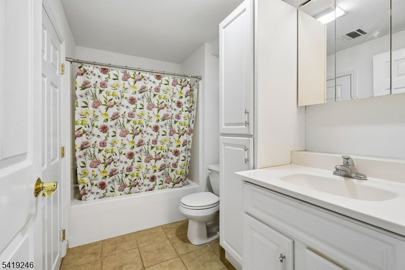 75 Mount Hermon Rd