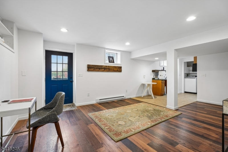 75 Mount Hermon Rd