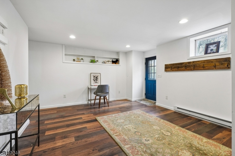 75 Mount Hermon Rd