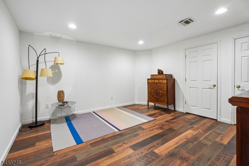 75 Mount Hermon Rd