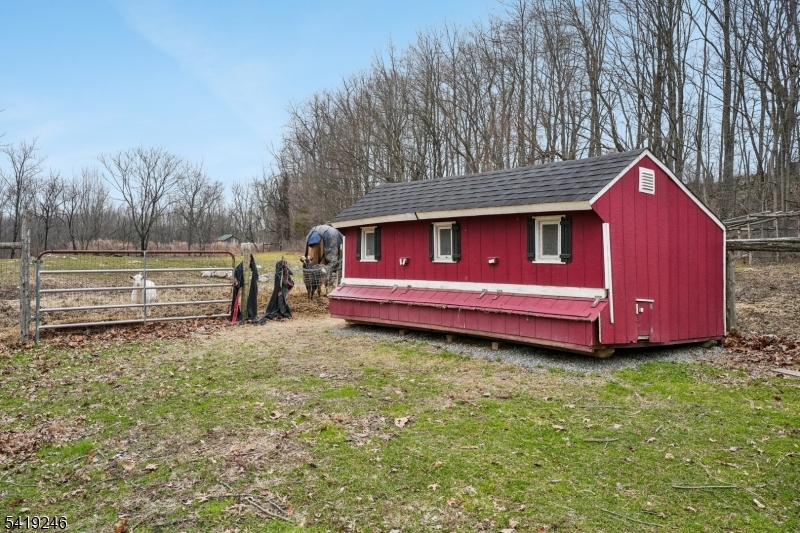 75 Mount Hermon Rd