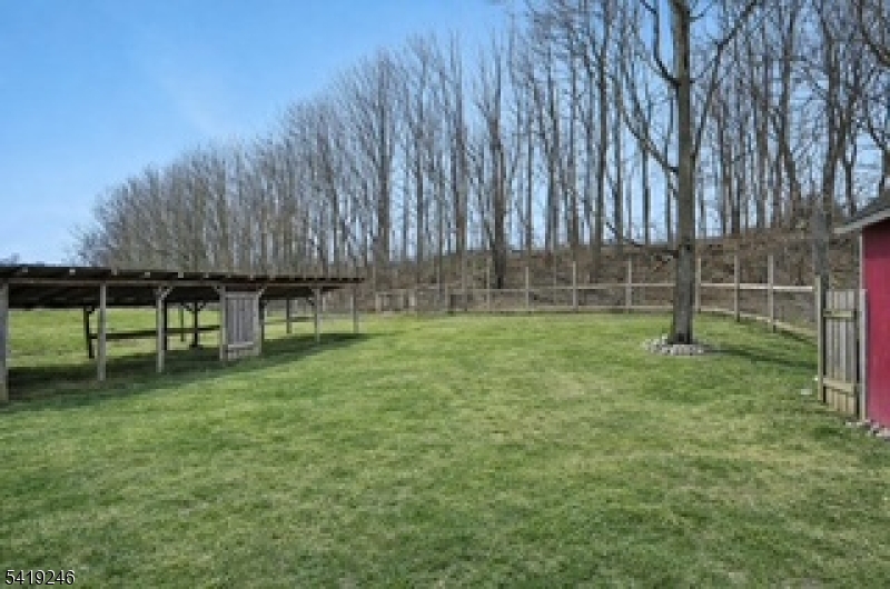 75 Mount Hermon Rd