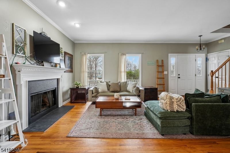 75 Mount Hermon Rd