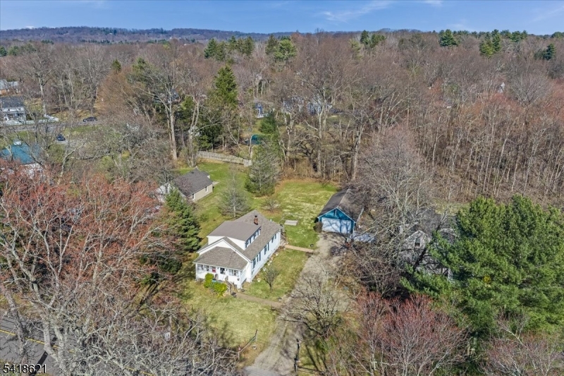 25 Millbrook Rd
