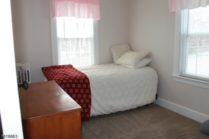 15 House Rd