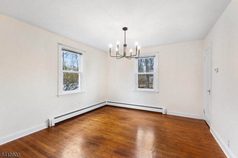 92 Hickory St