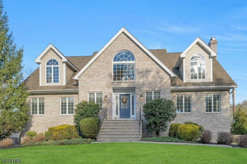 1 Laurel Ct