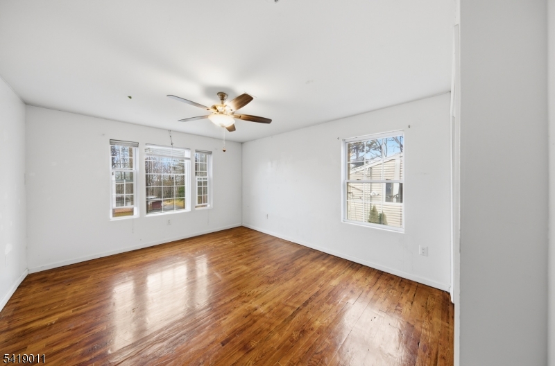 130 Valley View Dr