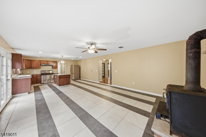 130 Valley View Dr