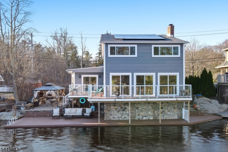630 Warwick Tpke