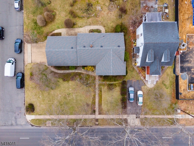 1205 Parkway Ave