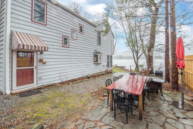 239 E Shore Lake Owassa Rd