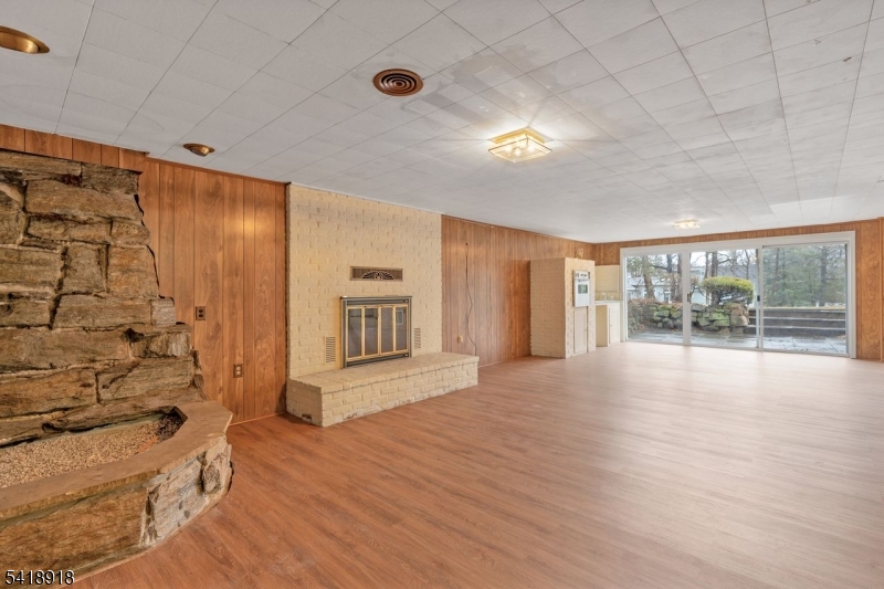 134 Spencer Rd