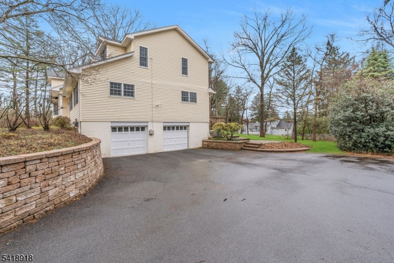 134 Spencer Rd